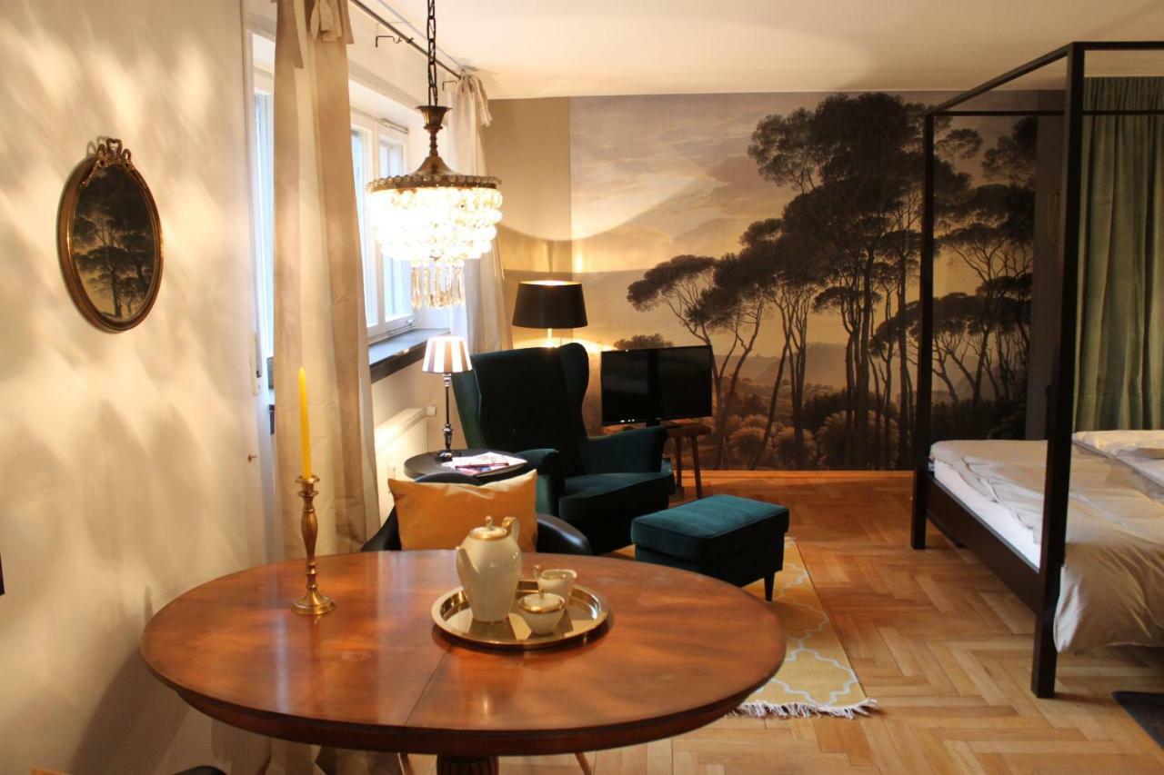 Apartment Schoenes Mit Gartenblick